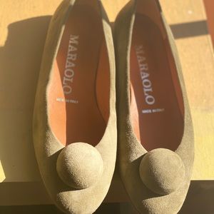 Maraolo olive suede flats